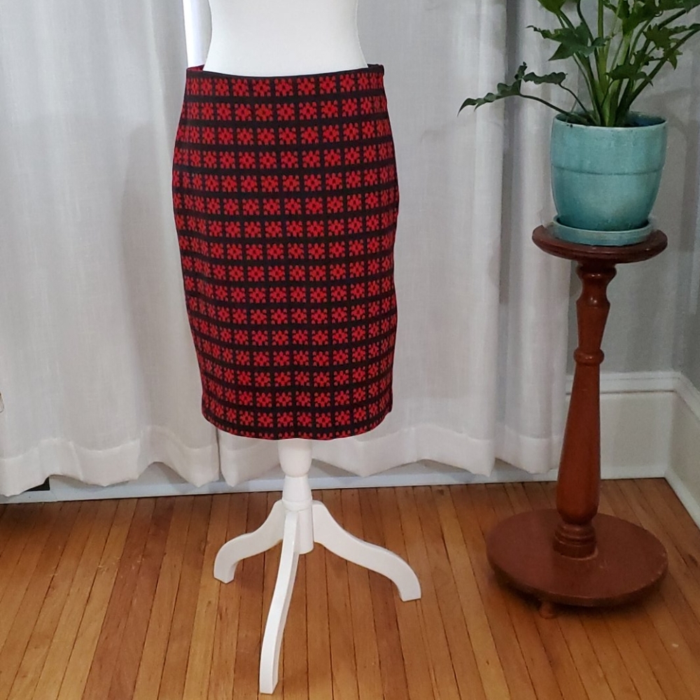 Adrienne Vittadini red Buffalo Plaid pencil skirt